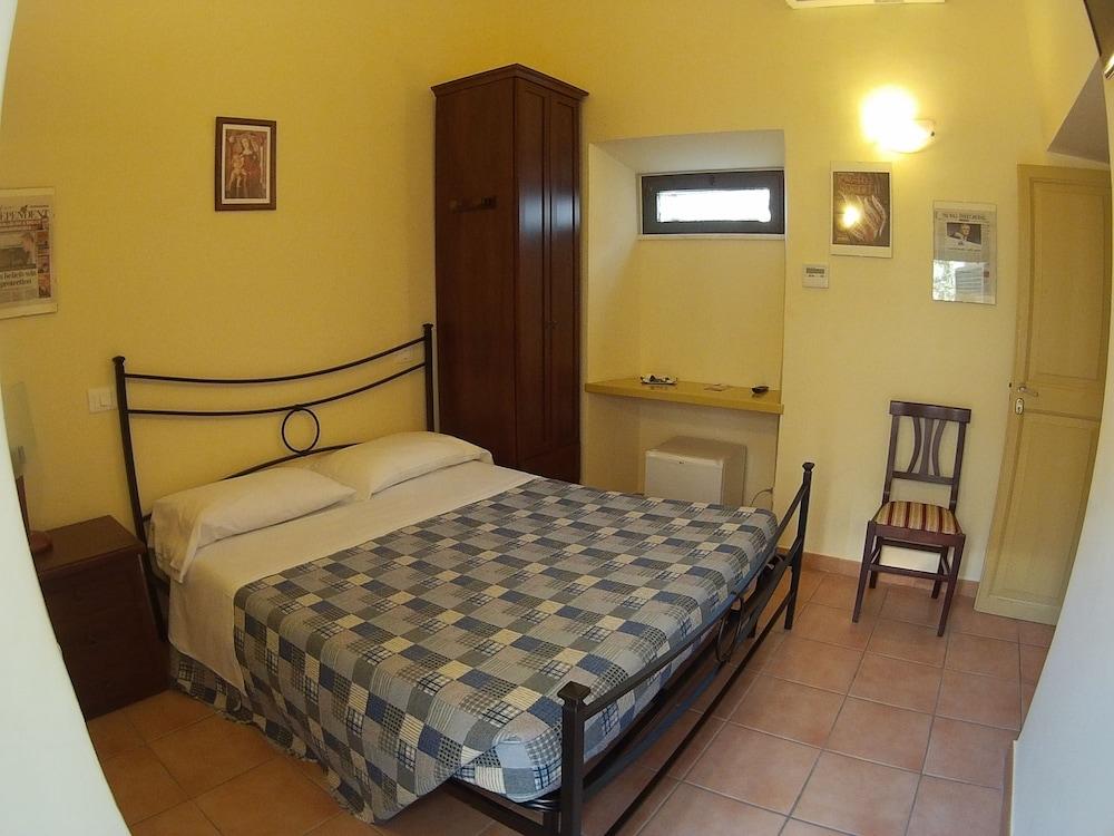 Camere Del Re Tarquinia Extérieur photo